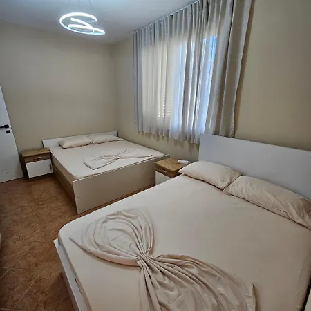 アパート Leora Sunset Apartment-balcony, 250m From Beach, Golem, Mali I Robit *